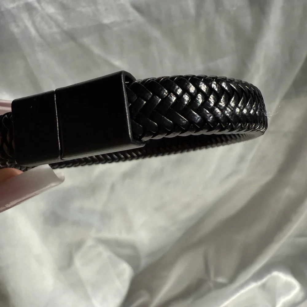 MEN NEW Black Braided Leather Bracelet